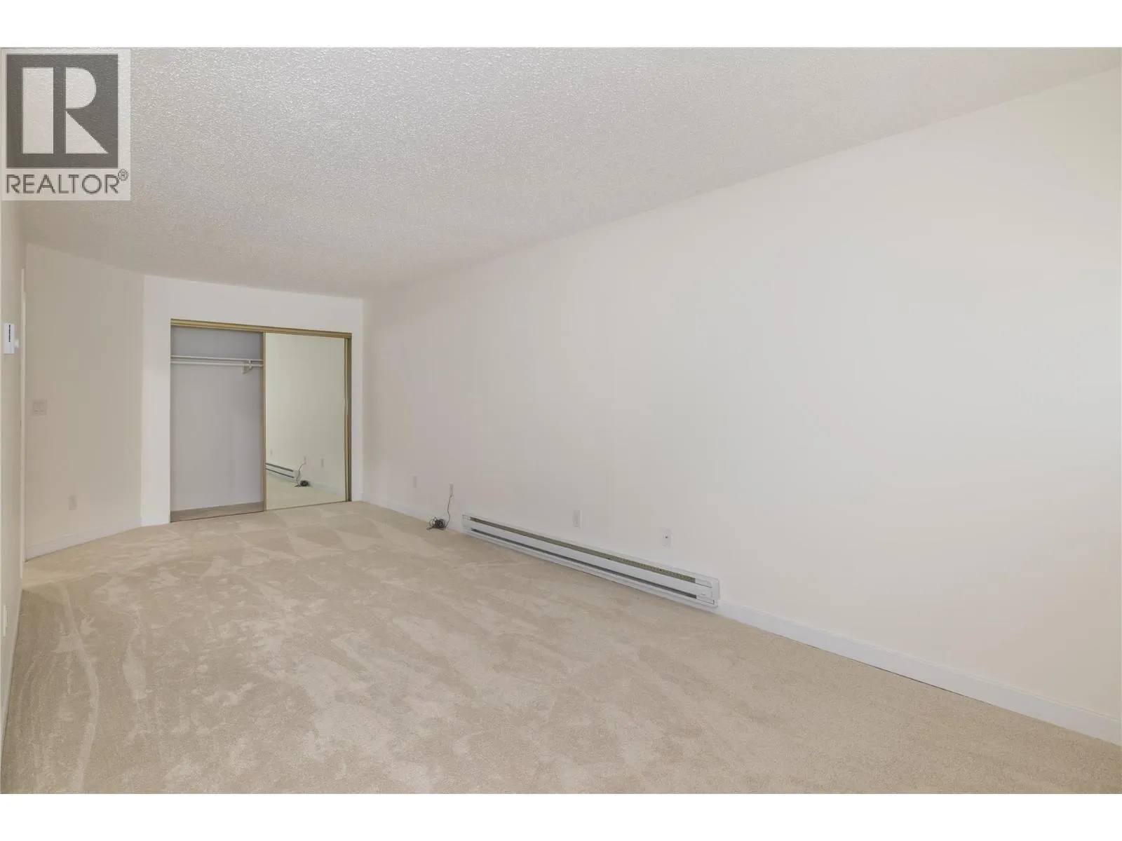 3140 Wilson Street Unit# 916
