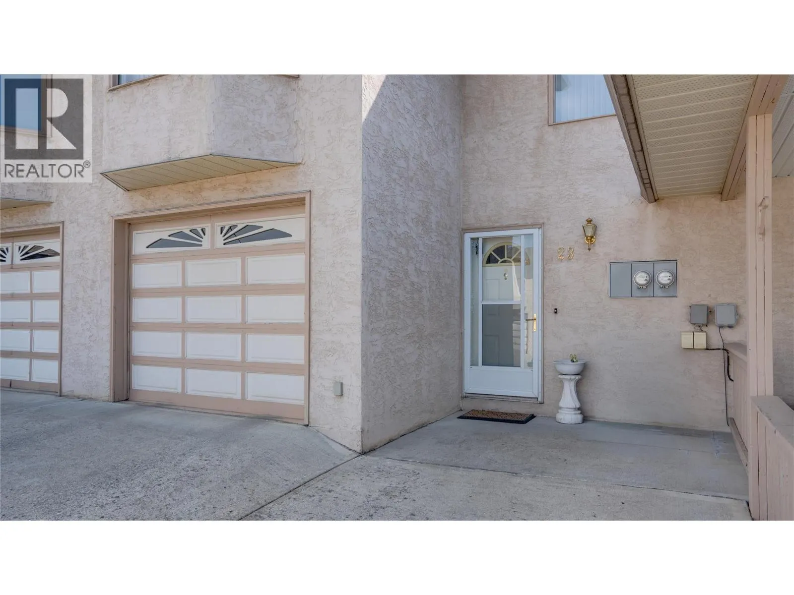 3906 Pleasant Valley Road Unit# 23