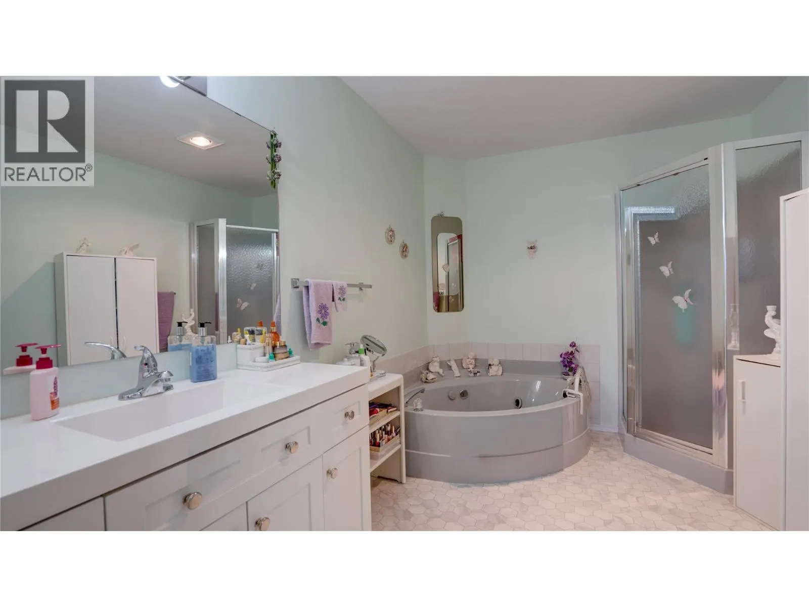 3906 Pleasant Valley Road Unit# 23