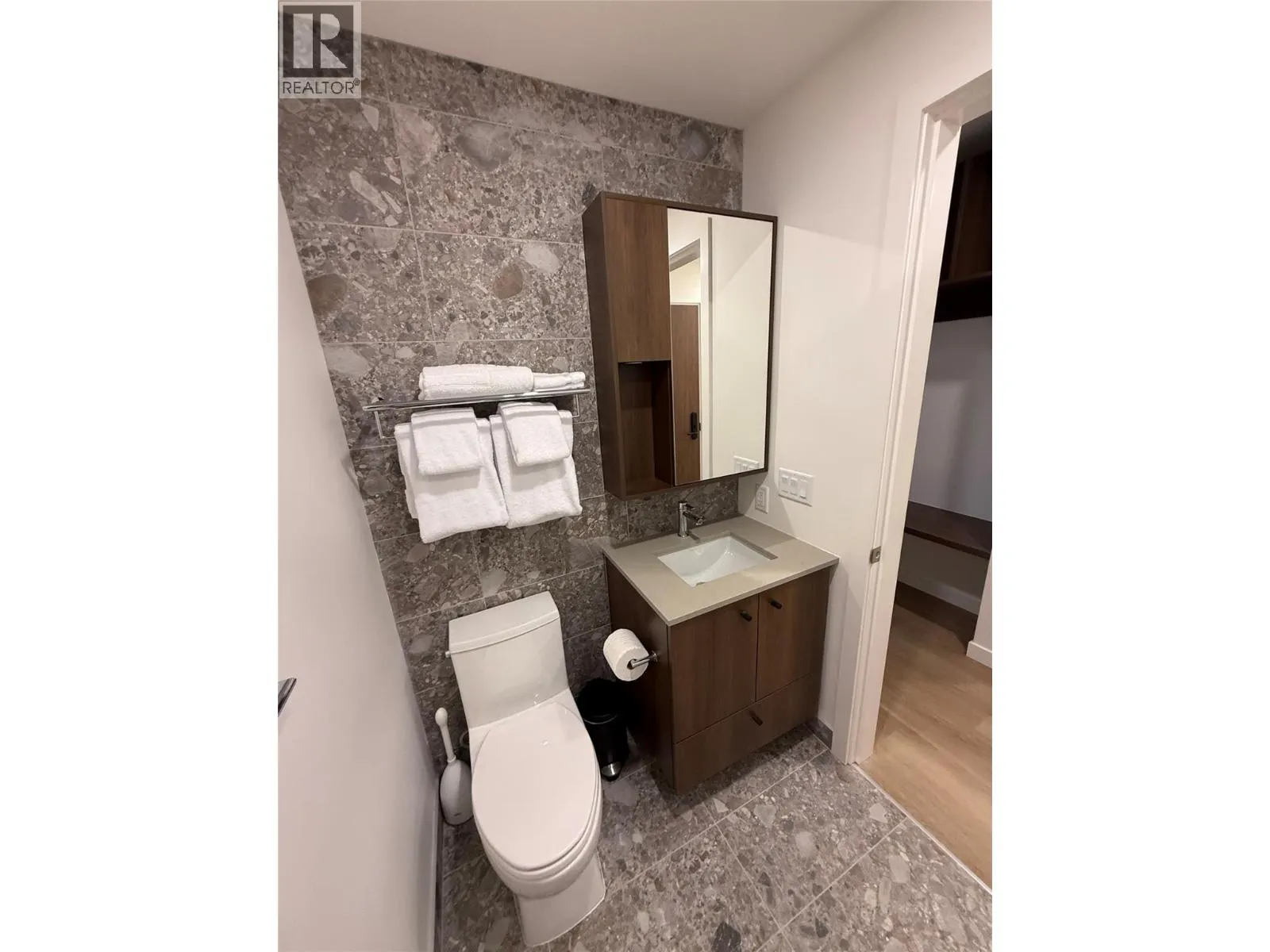 4240 Red Mountain Road Street Unit# 203