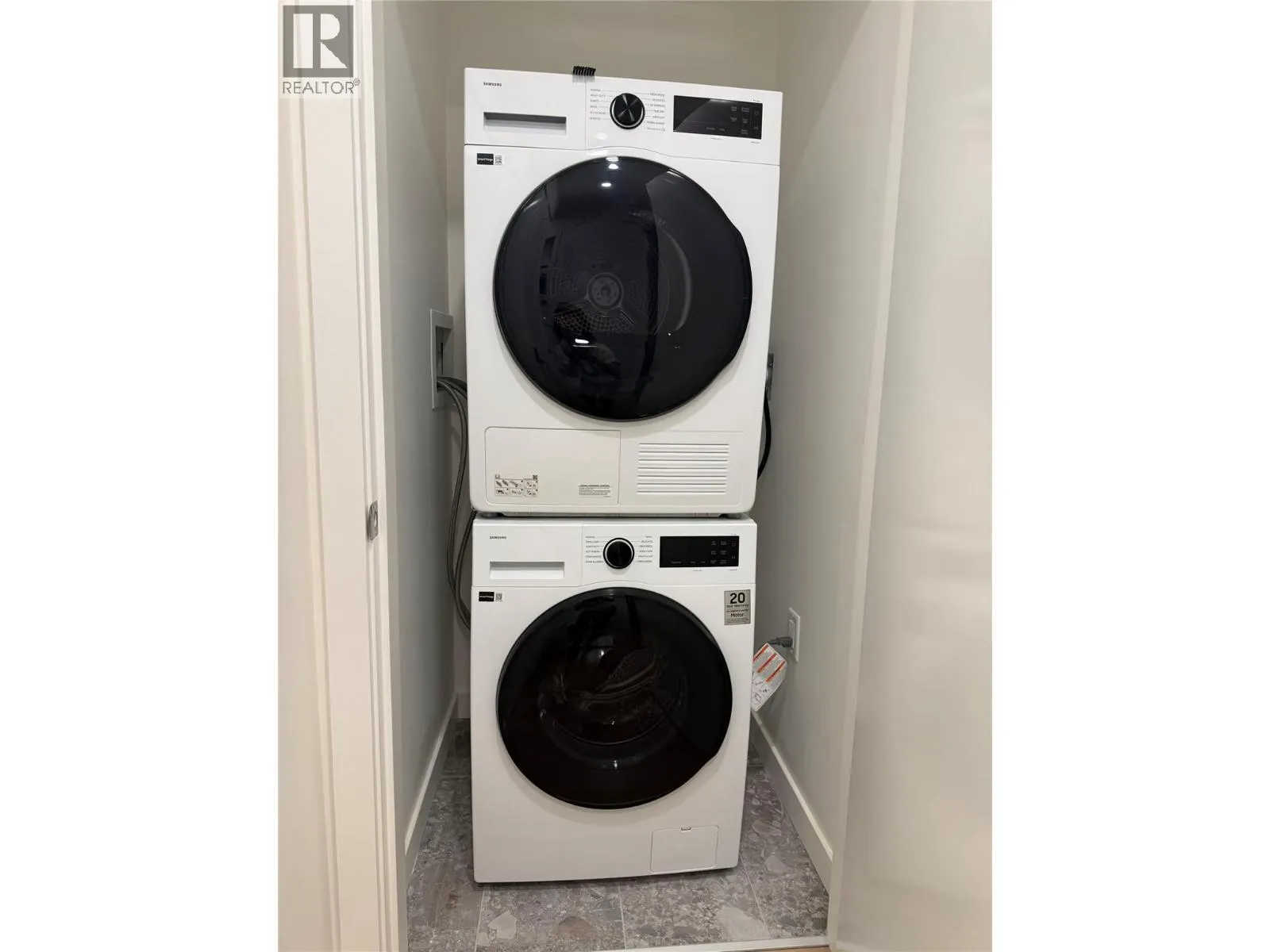 4240 Red Mountain Road Street Unit# 203