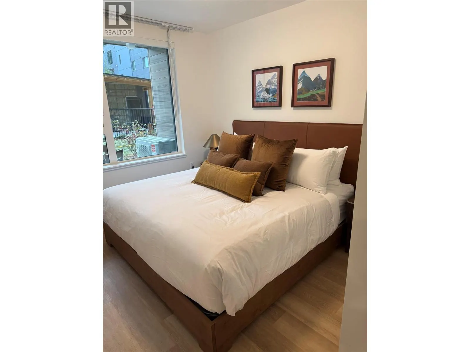 4240 Red Mountain Road Street Unit# 203
