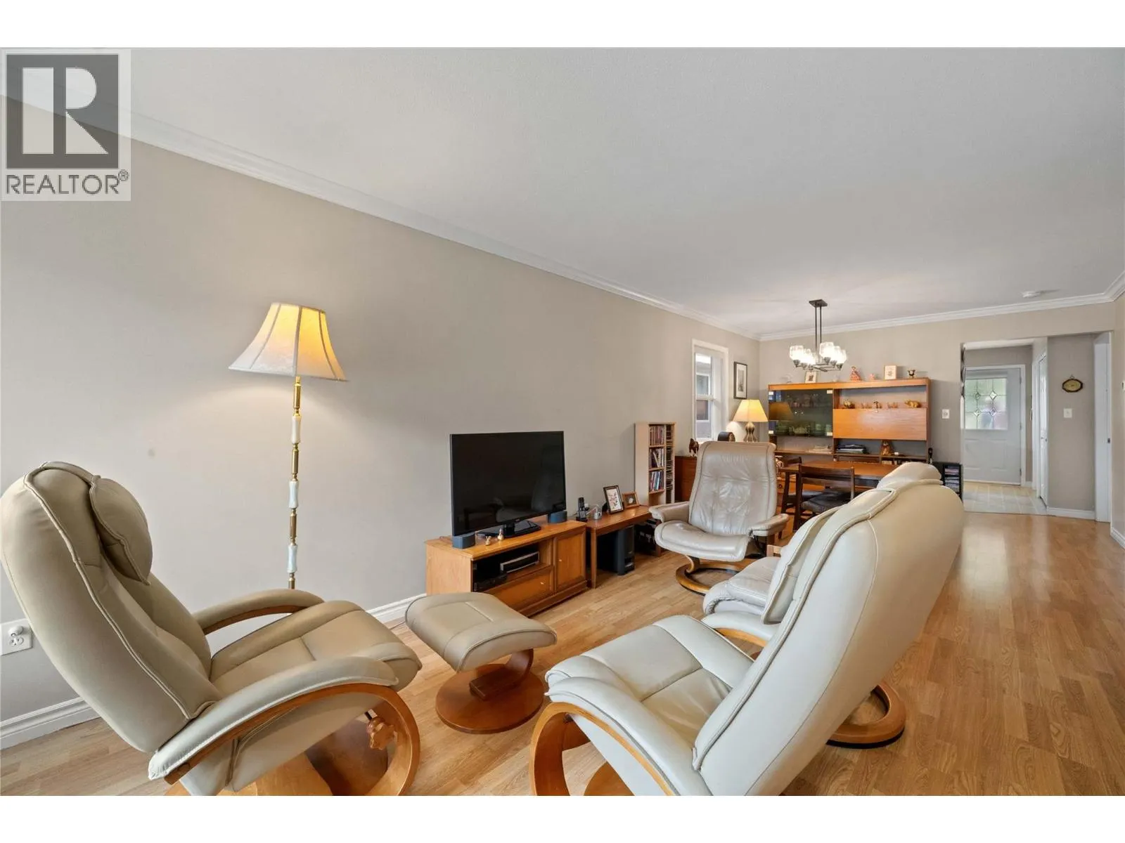 51 8 Avenue SW Unit# 10