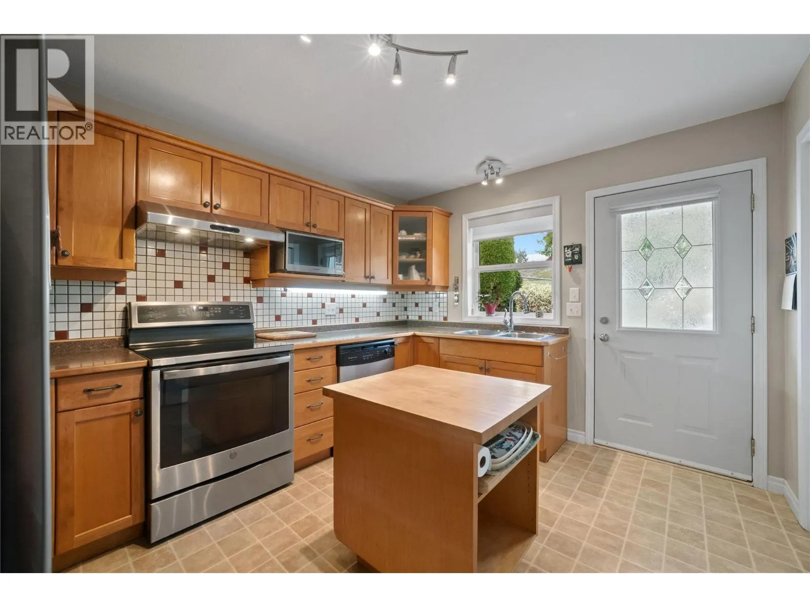 51 8 Avenue SW Unit# 10