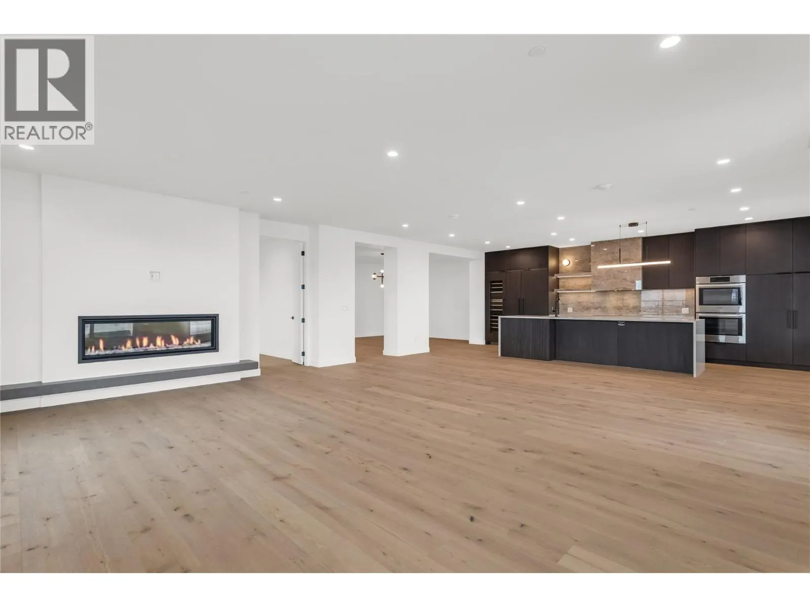 3300 Lakeshore Road Unit# PH1406