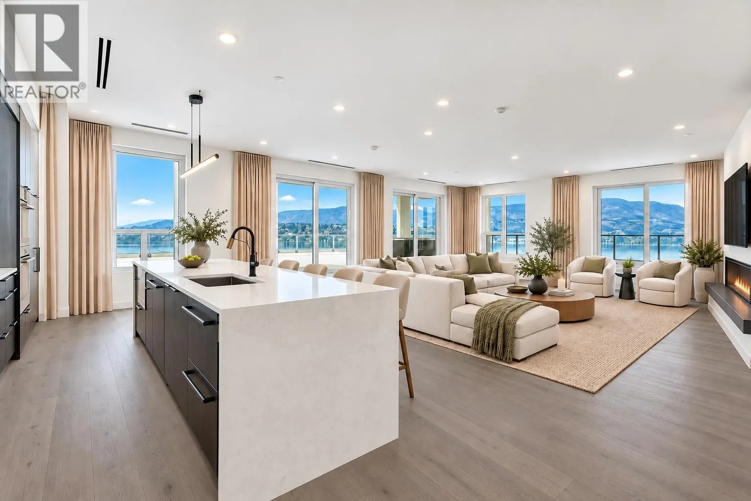 3300 Lakeshore Road Unit# PH1406
