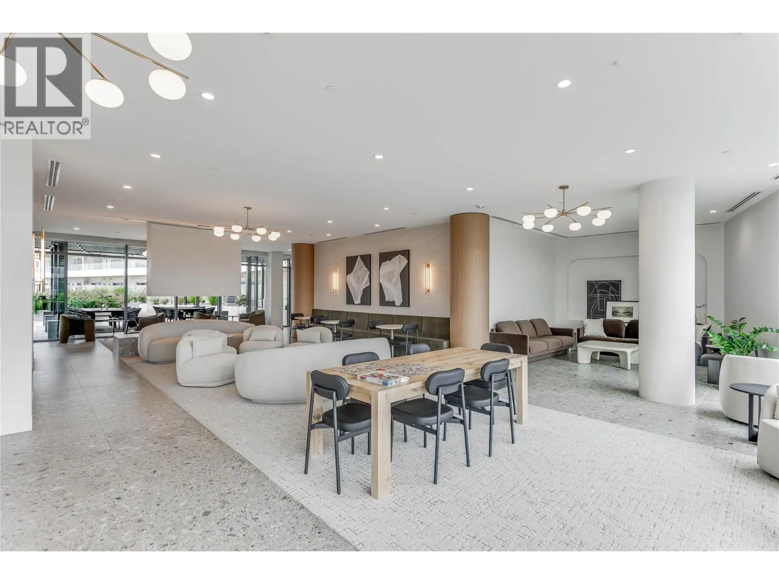 3300 Lakeshore Road Unit# PH1406