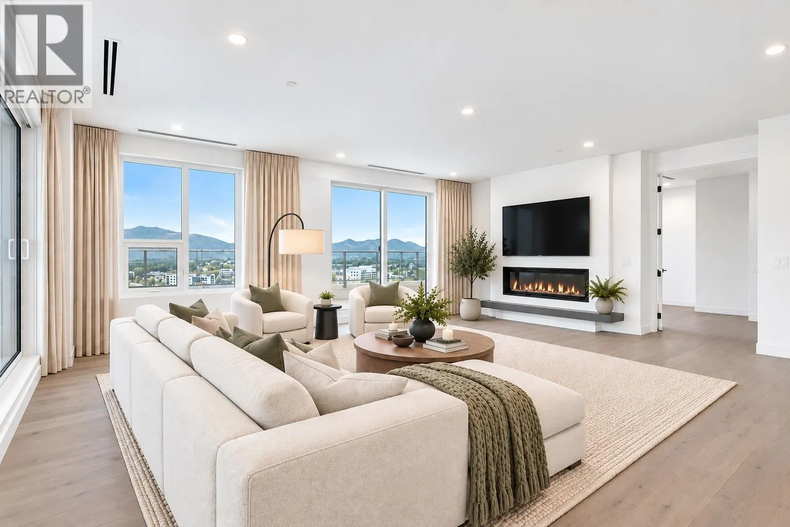 3300 Lakeshore Road Unit# PH1406