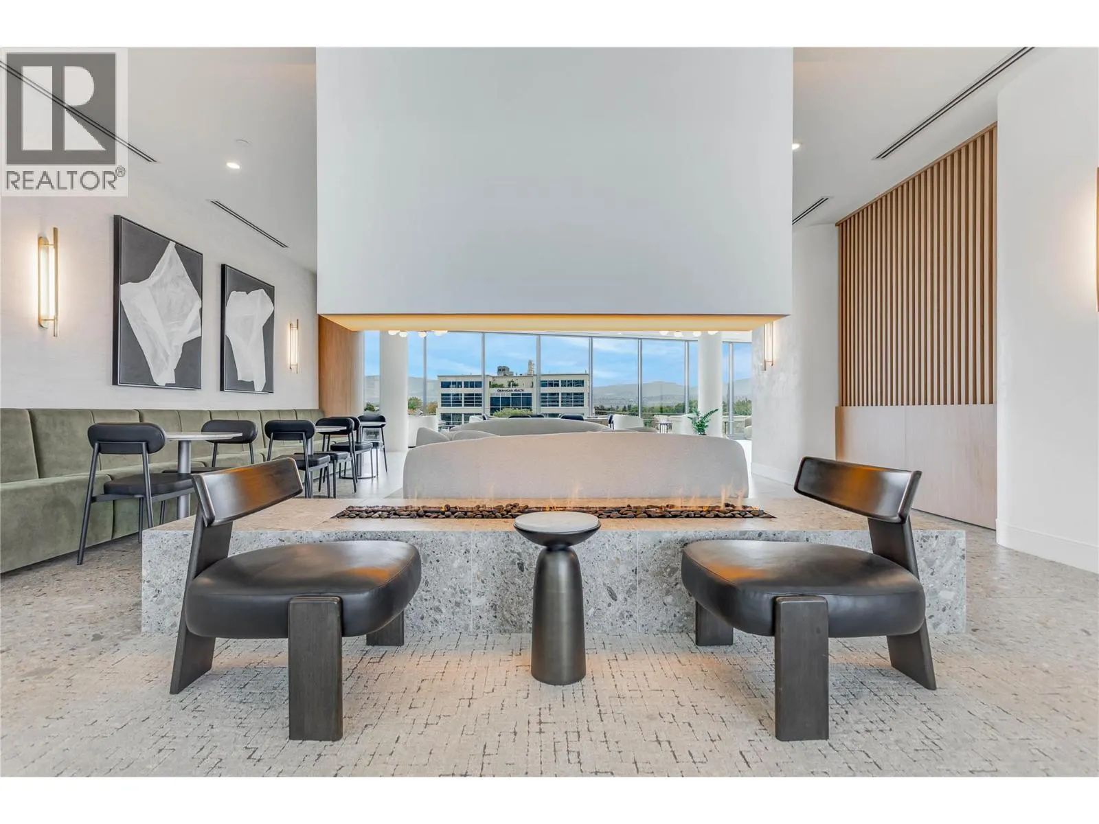 3300 Lakeshore Road Unit# PH1406