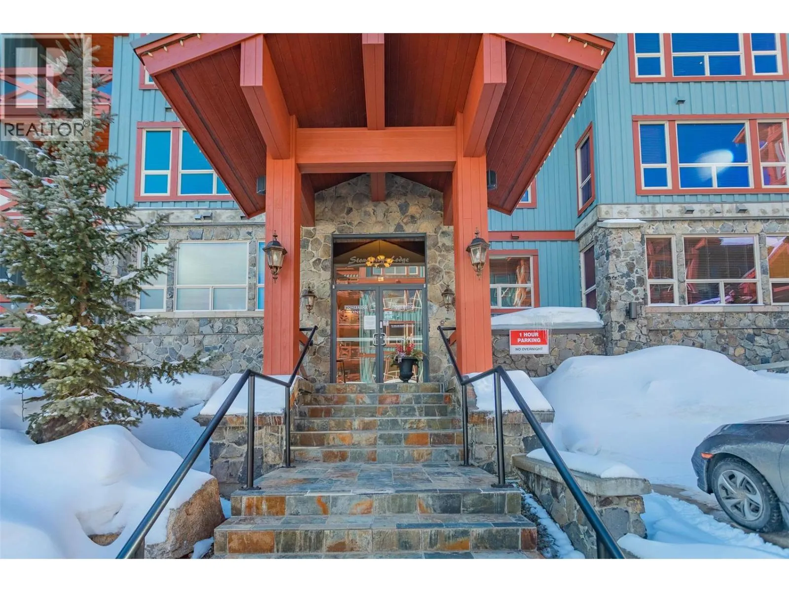 5255 Big White Road Unit# 408