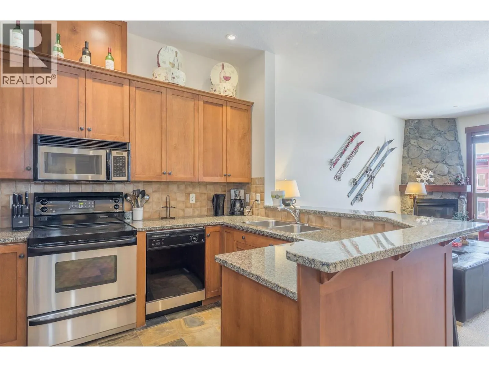 5255 Big White Road Unit# 408