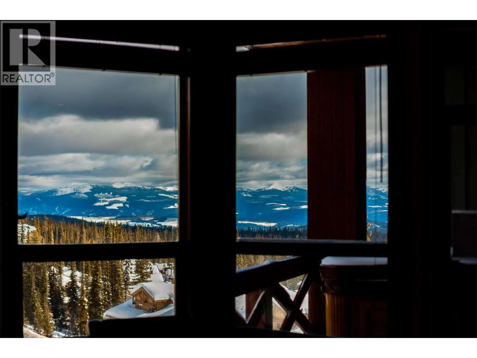 5255 Big White Road Unit# 408