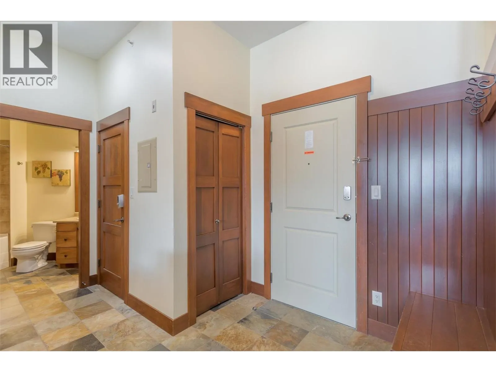 5255 Big White Road Unit# 408