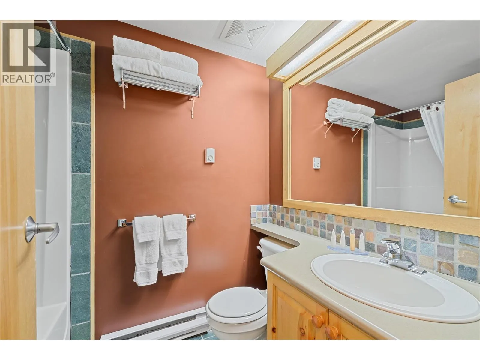5335 Big White Road Unit# 220