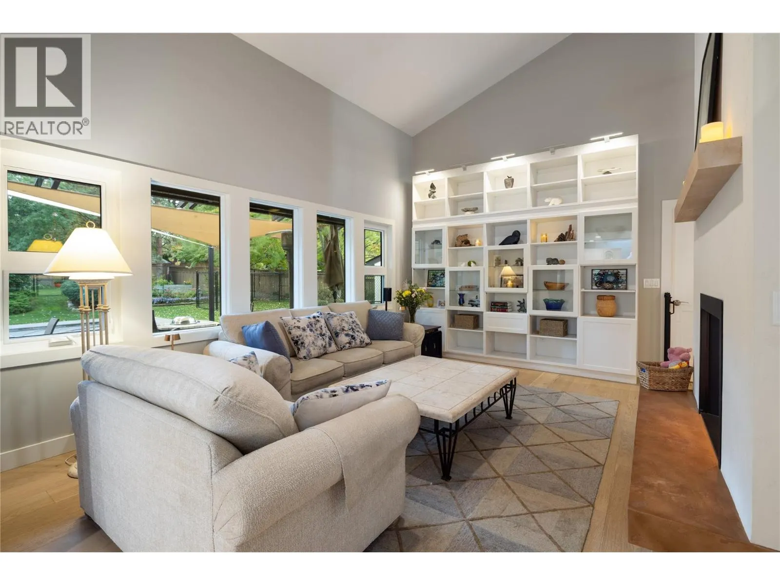 1411 Appleridge Road