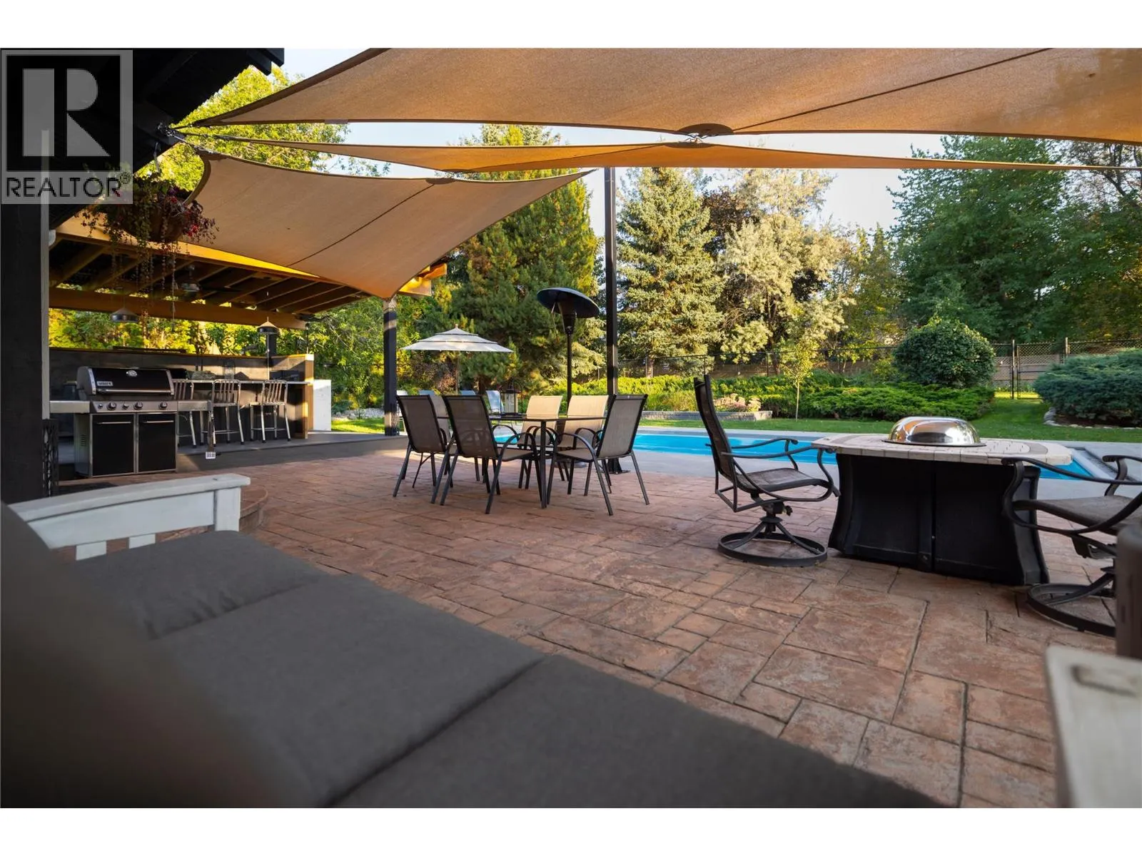 1411 Appleridge Road