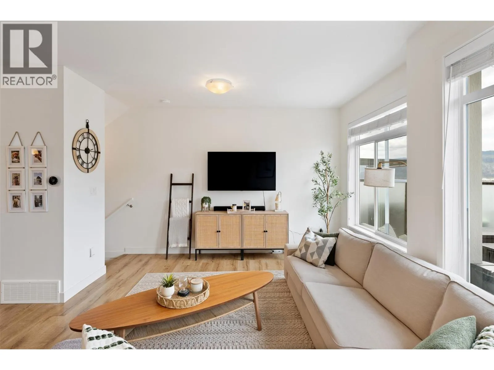 1115 Holden Road Unit# 118