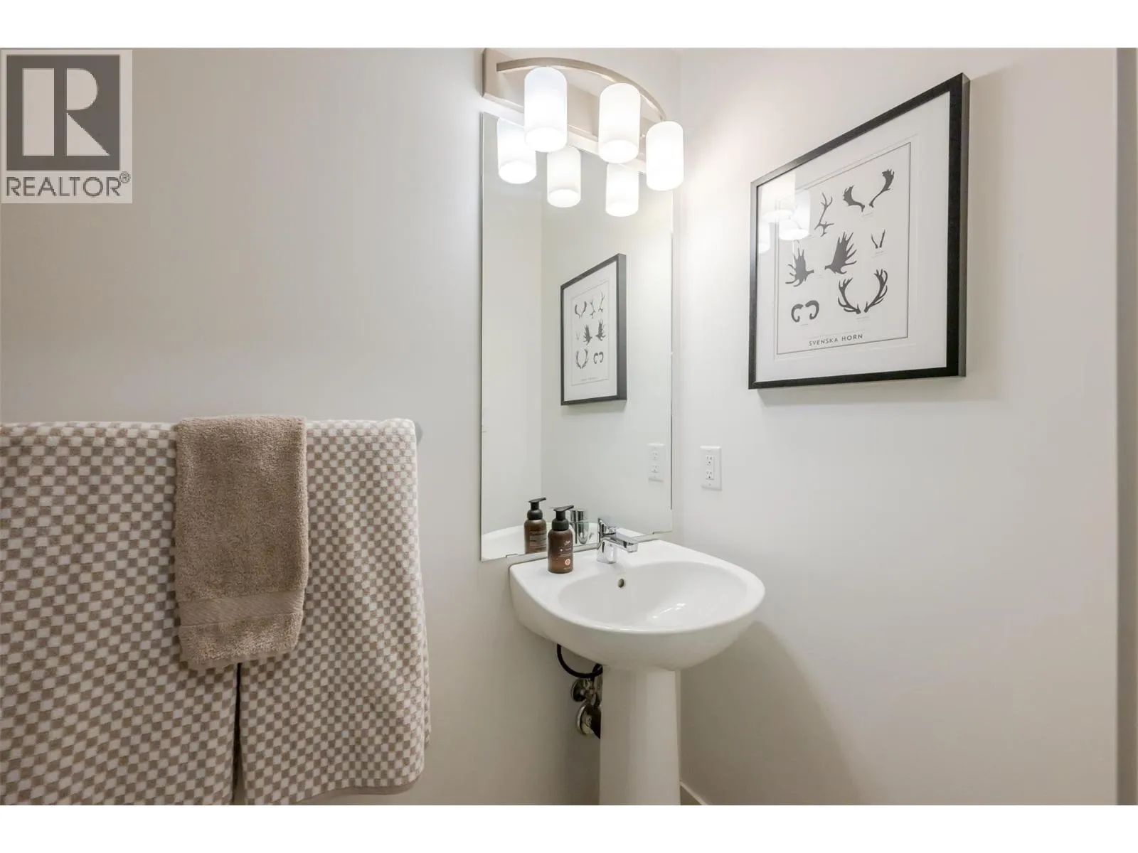 1115 Holden Road Unit# 118