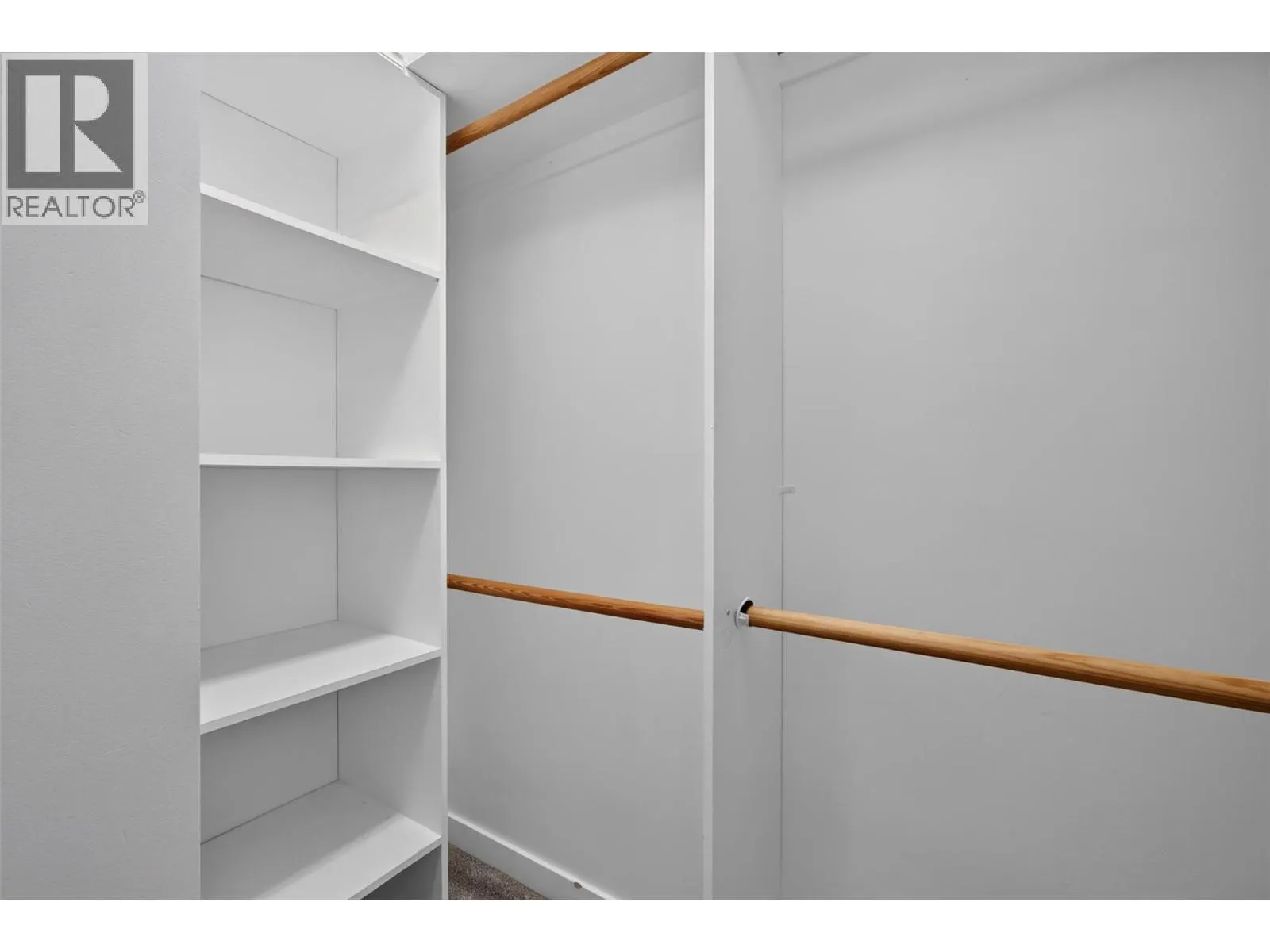 547 Yates Road Unit# 211