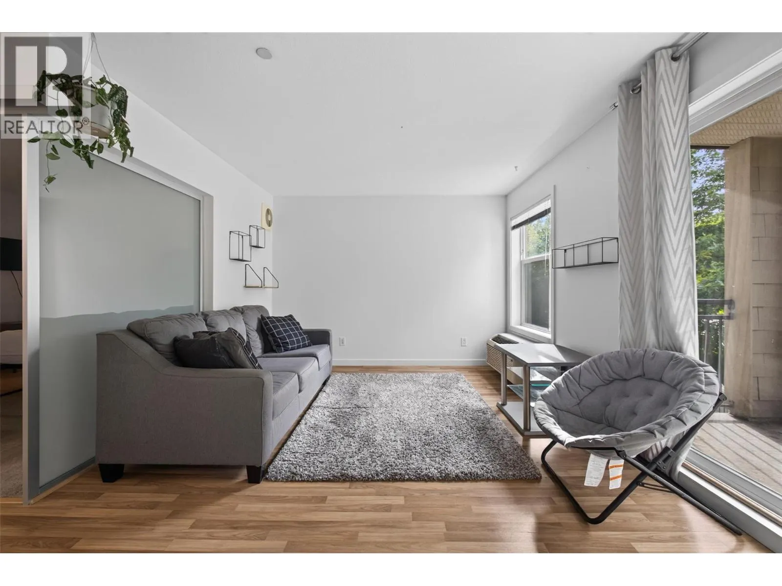 547 Yates Road Unit# 211