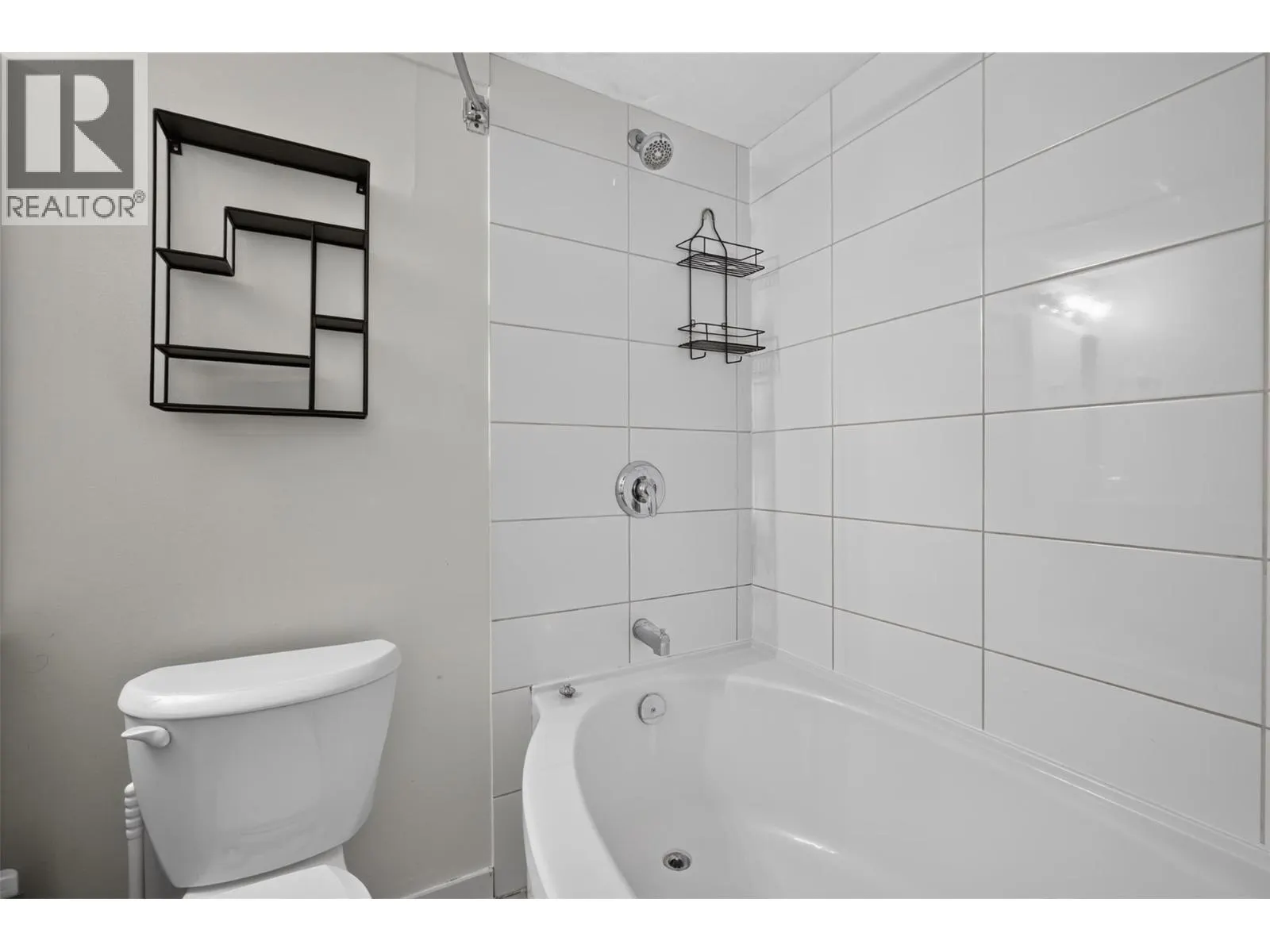 547 Yates Road Unit# 211