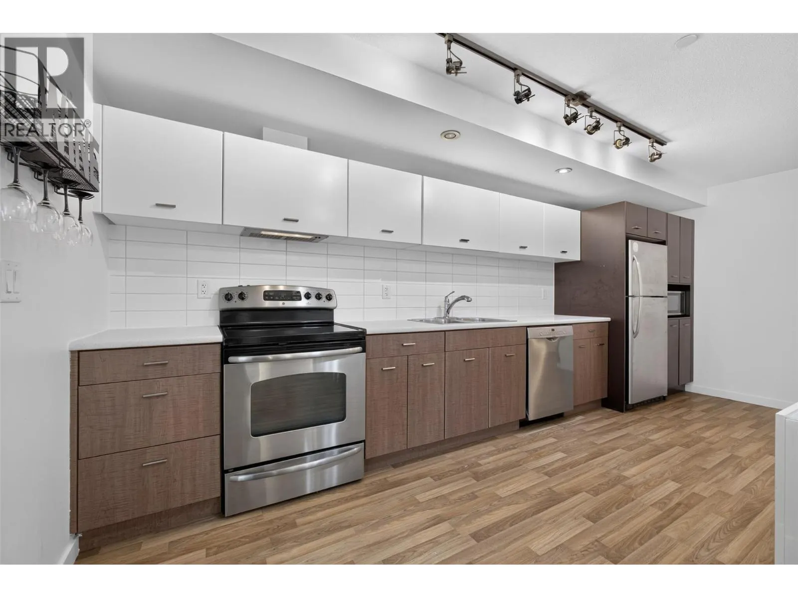 547 Yates Road Unit# 211