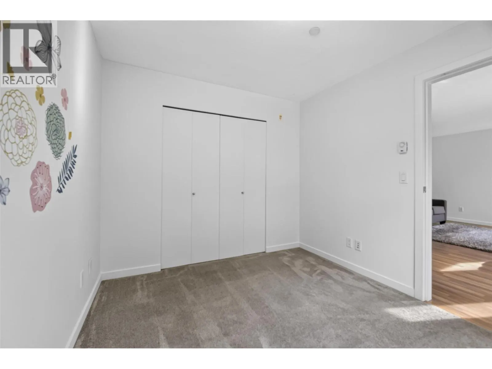 547 Yates Road Unit# 211