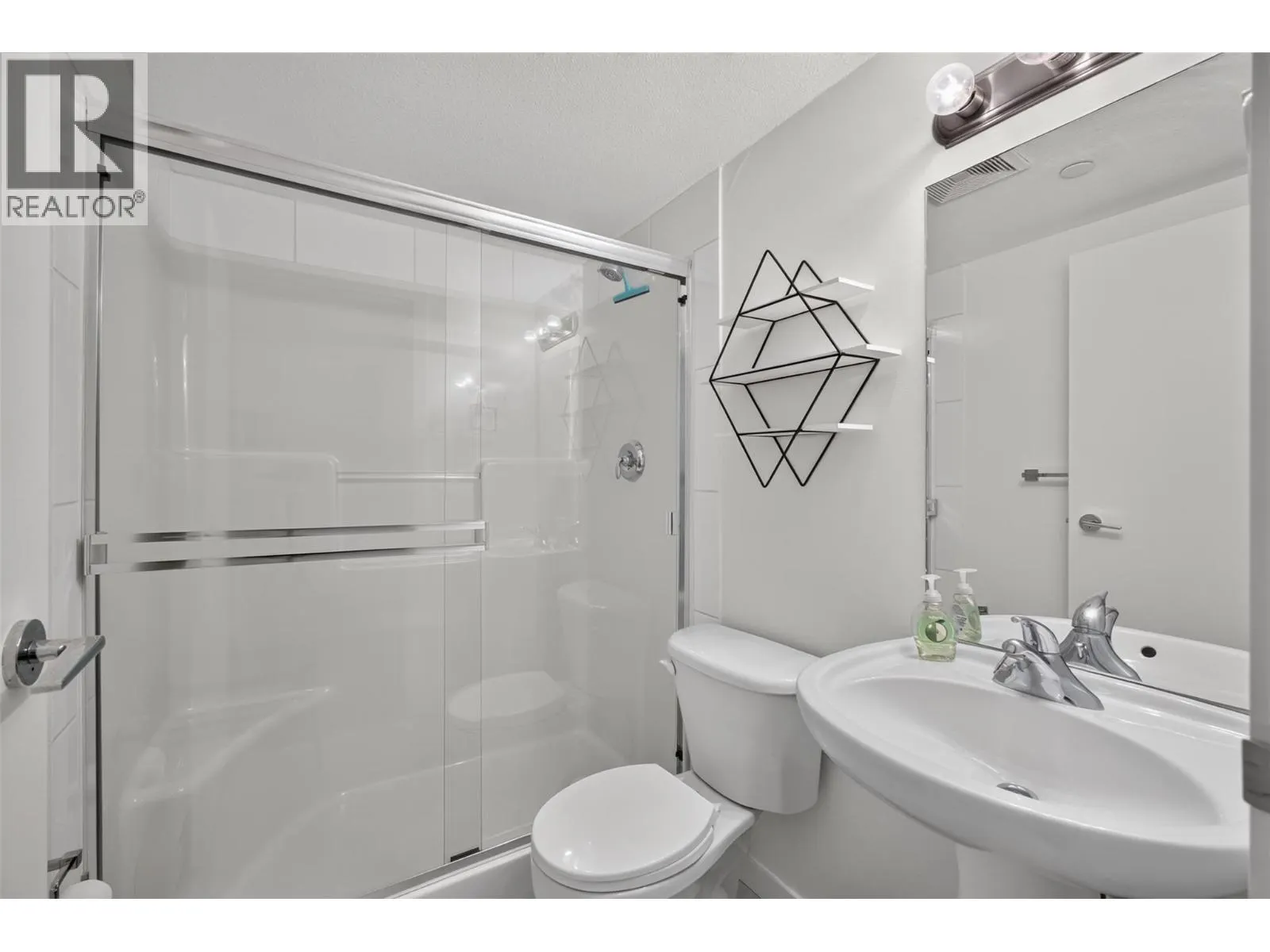 547 Yates Road Unit# 211