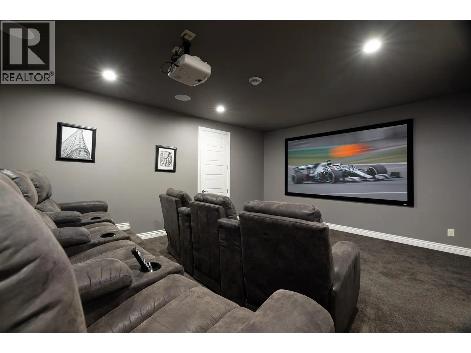 1010 Lamont Court