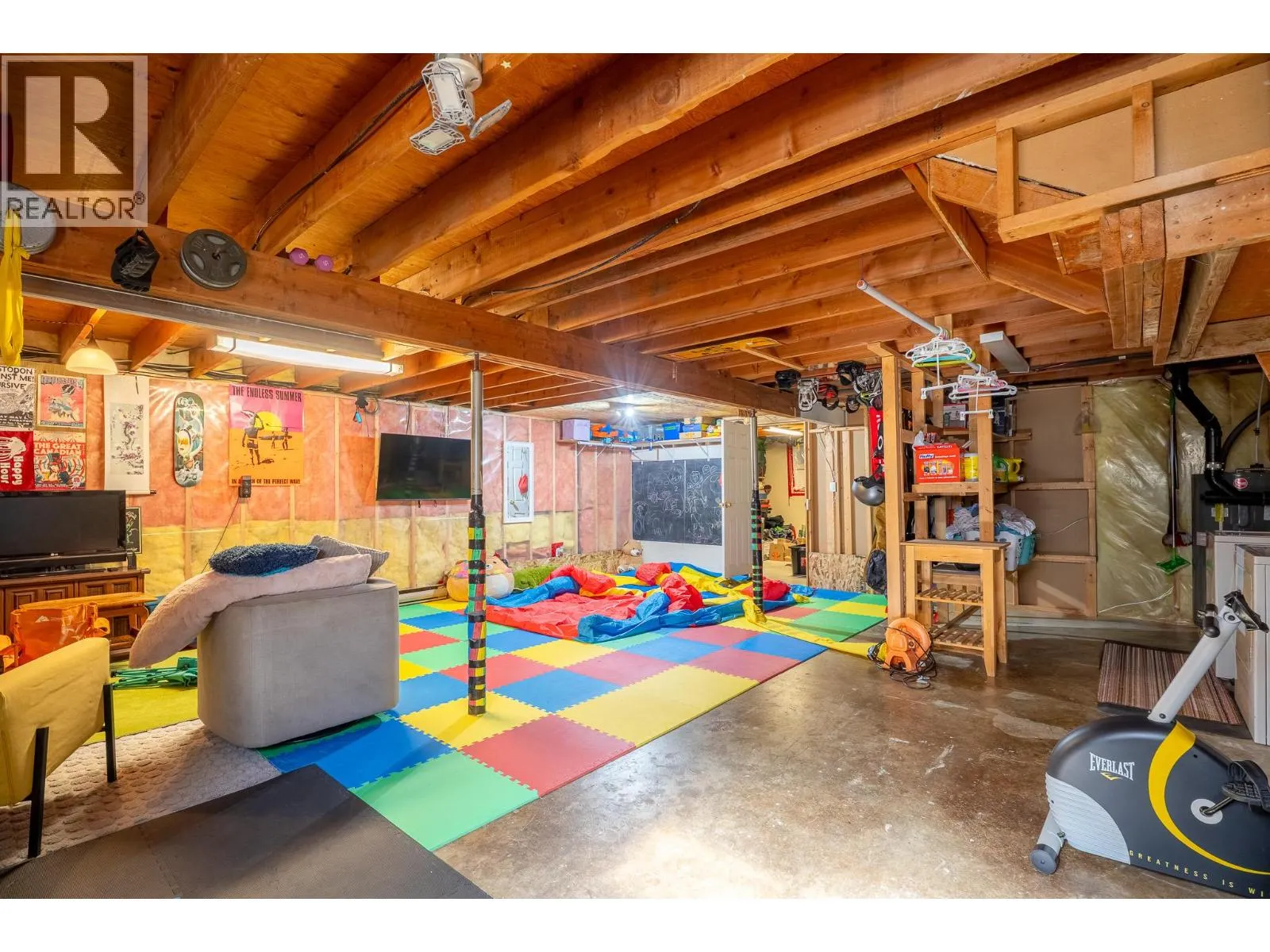 7316 Cahilty Crescent