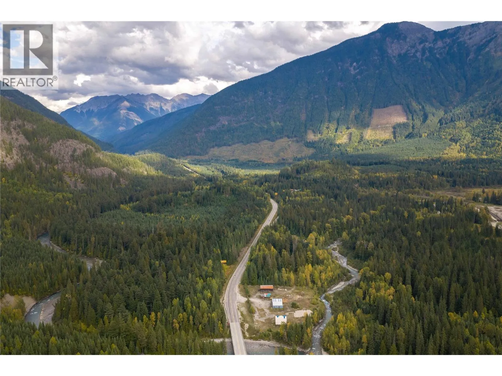 6950 Trans Canada Highway E
