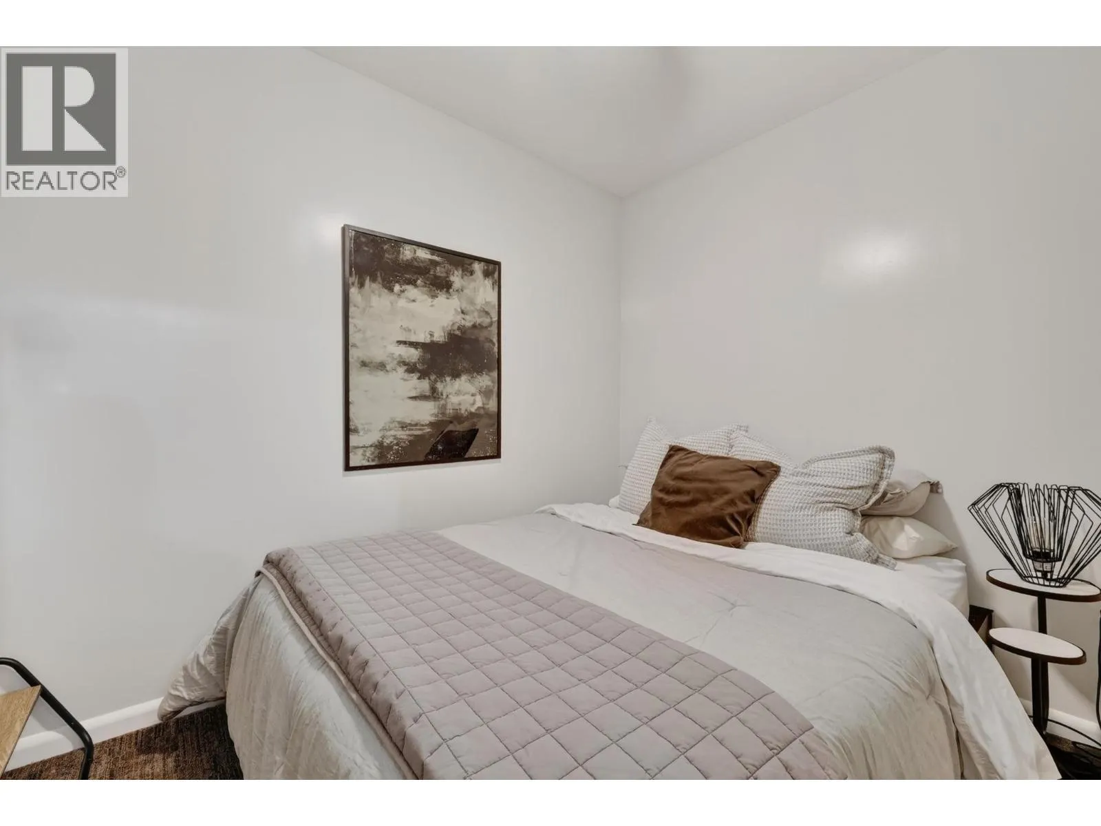 654 Cook Road Unit# 504