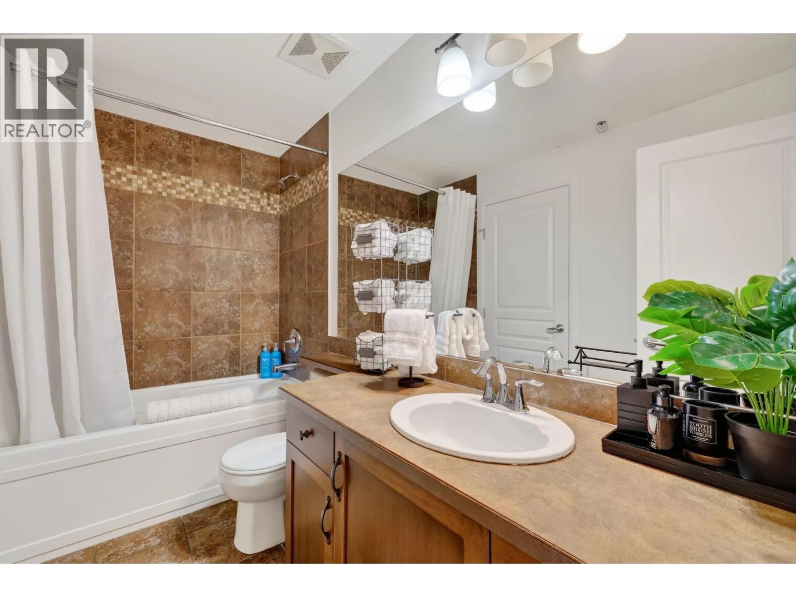 654 Cook Road Unit# 504