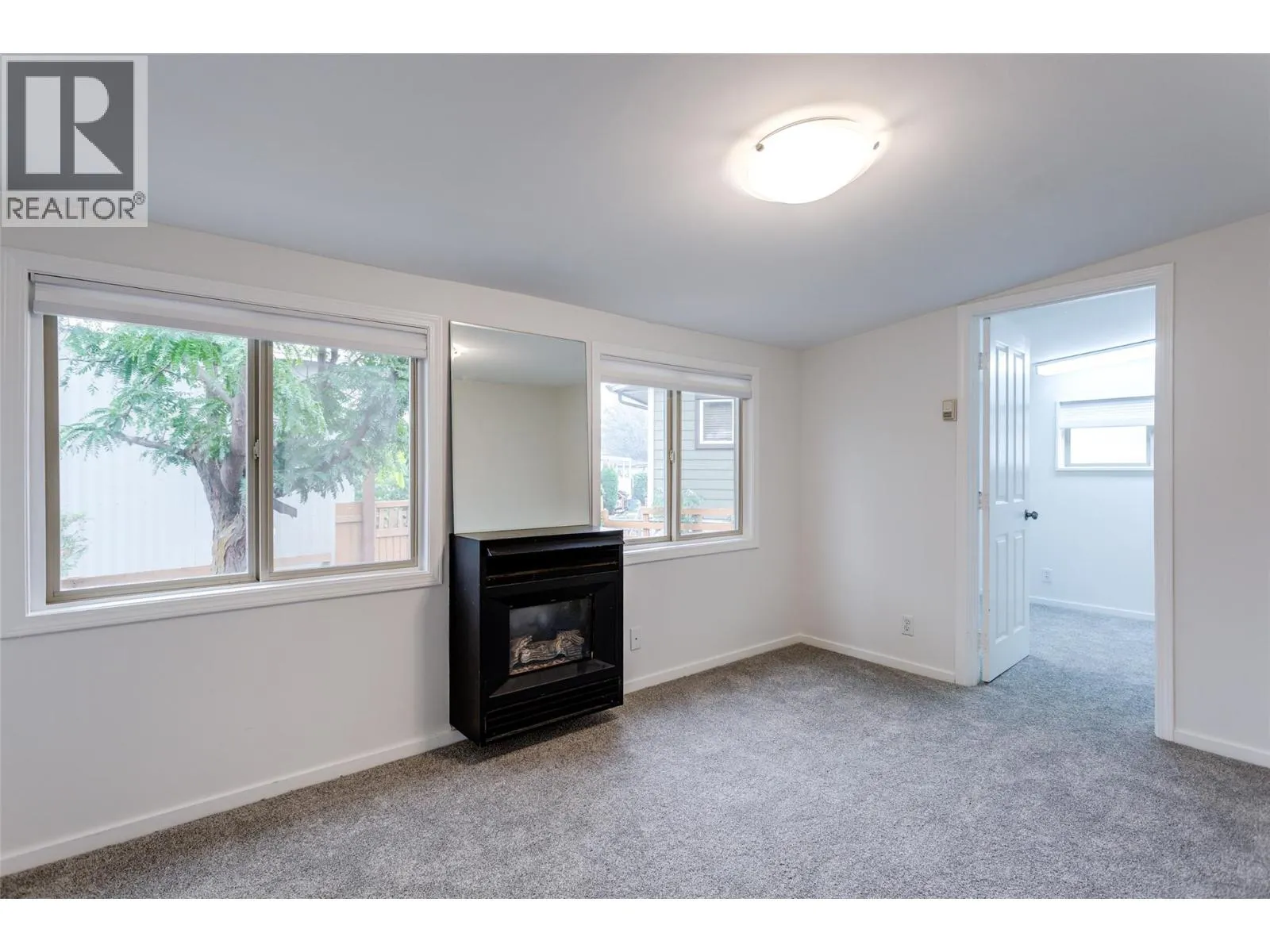 6711 Highway 97 Unit# 6