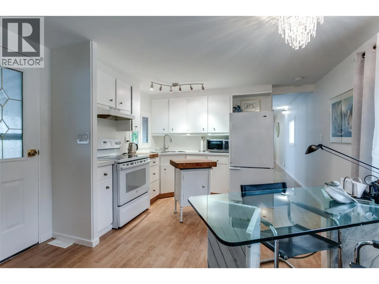 6711 Highway 97 Unit# 6