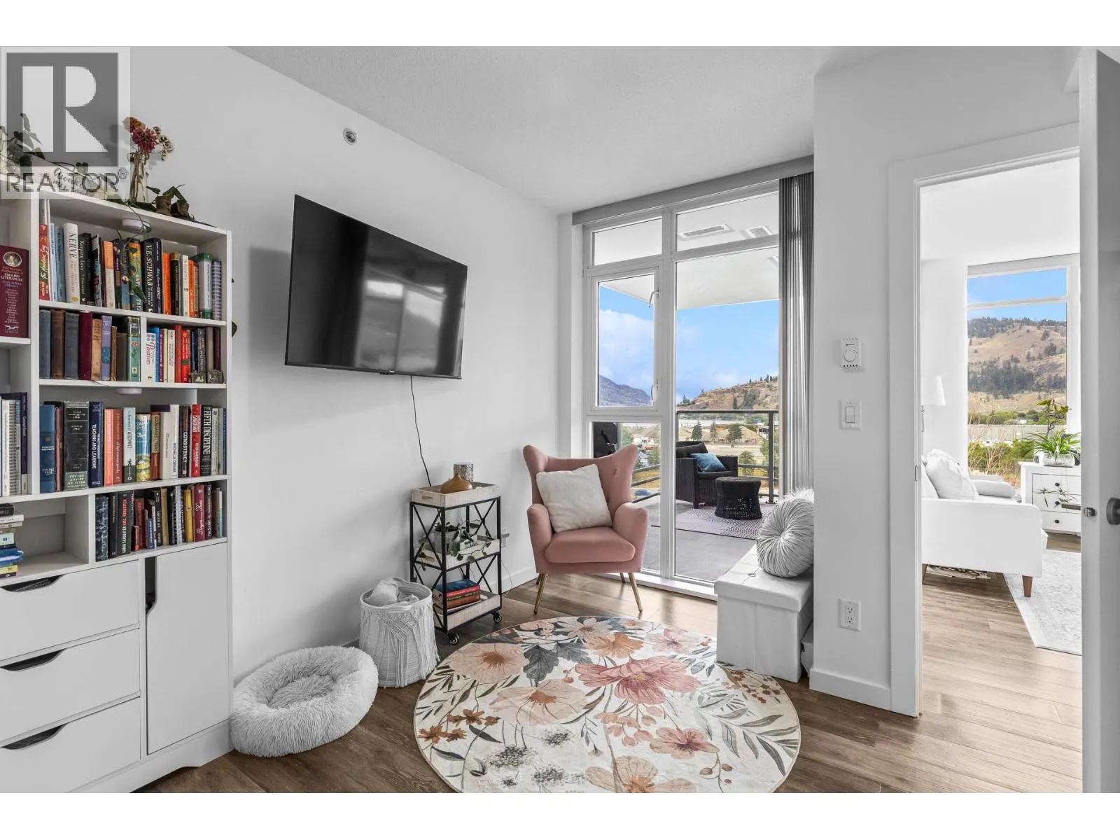 1075 Sunset Drive Unit# 702