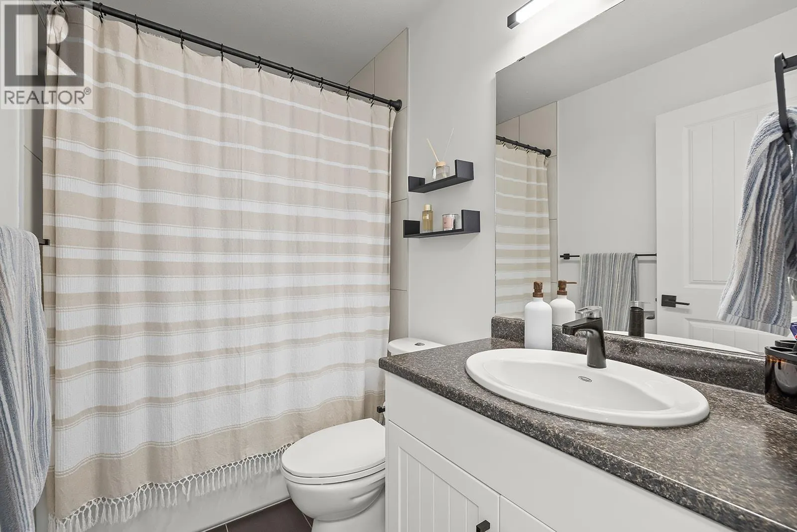 600 Sherwood Road Unit# 45