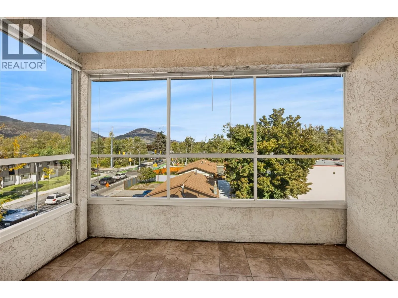 1750 ATKINSON Street Unit# 301