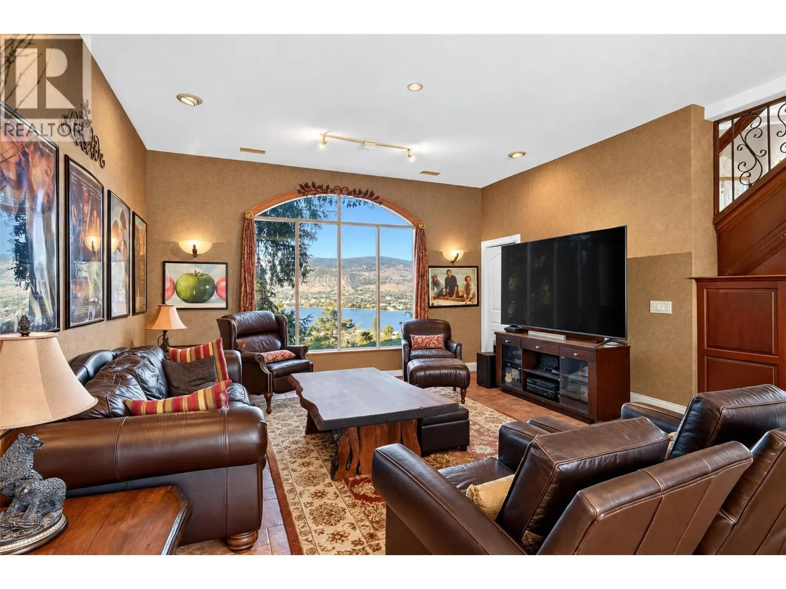2802 West Bench Drive