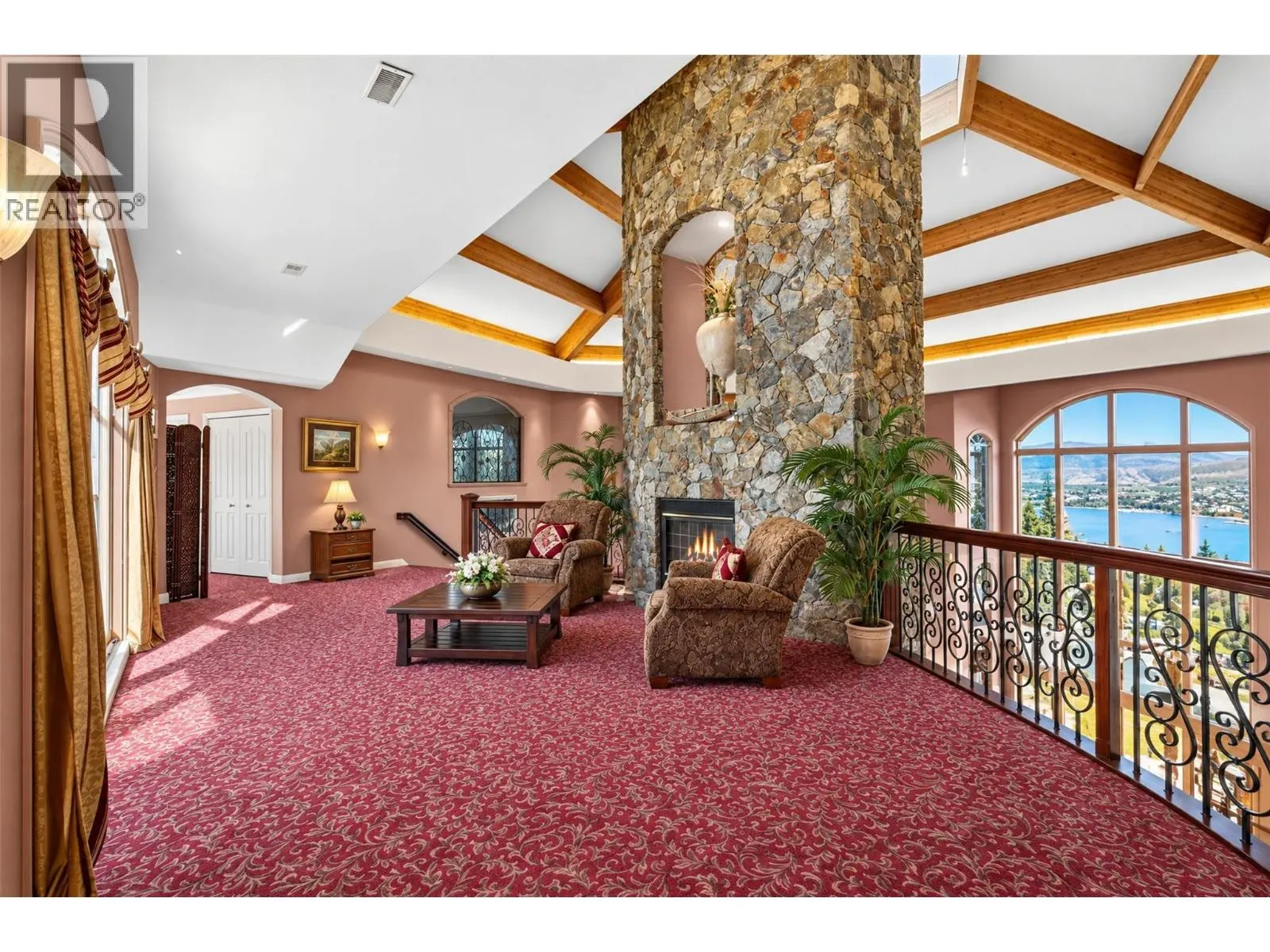 2802 West Bench Drive