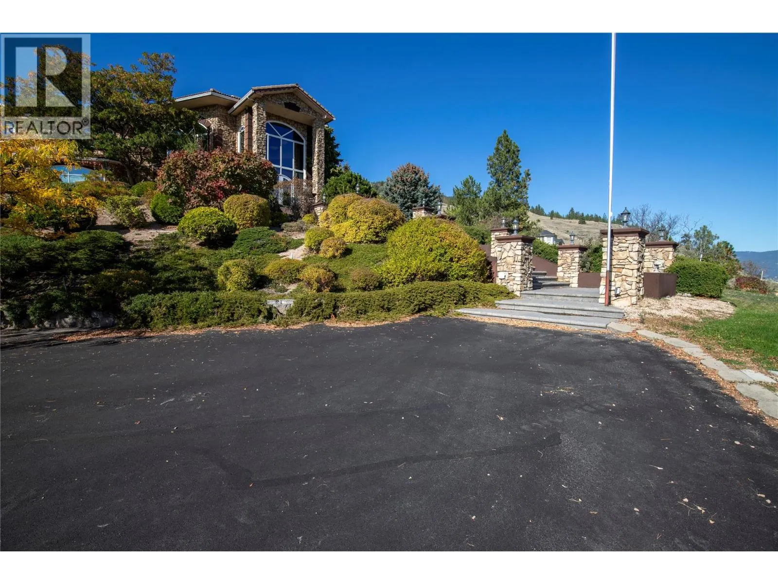 2802 West Bench Drive