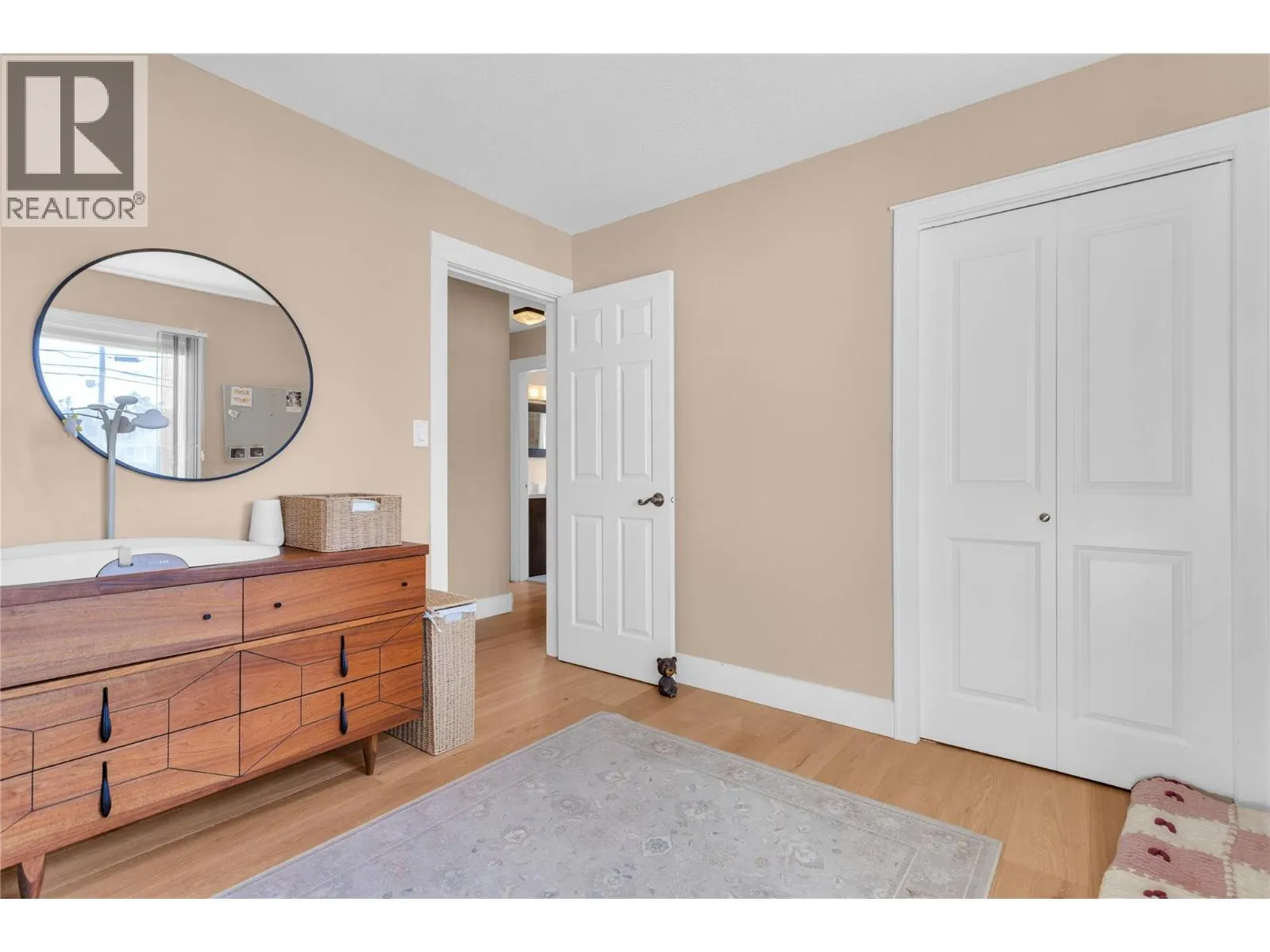 2245 Thacker Drive