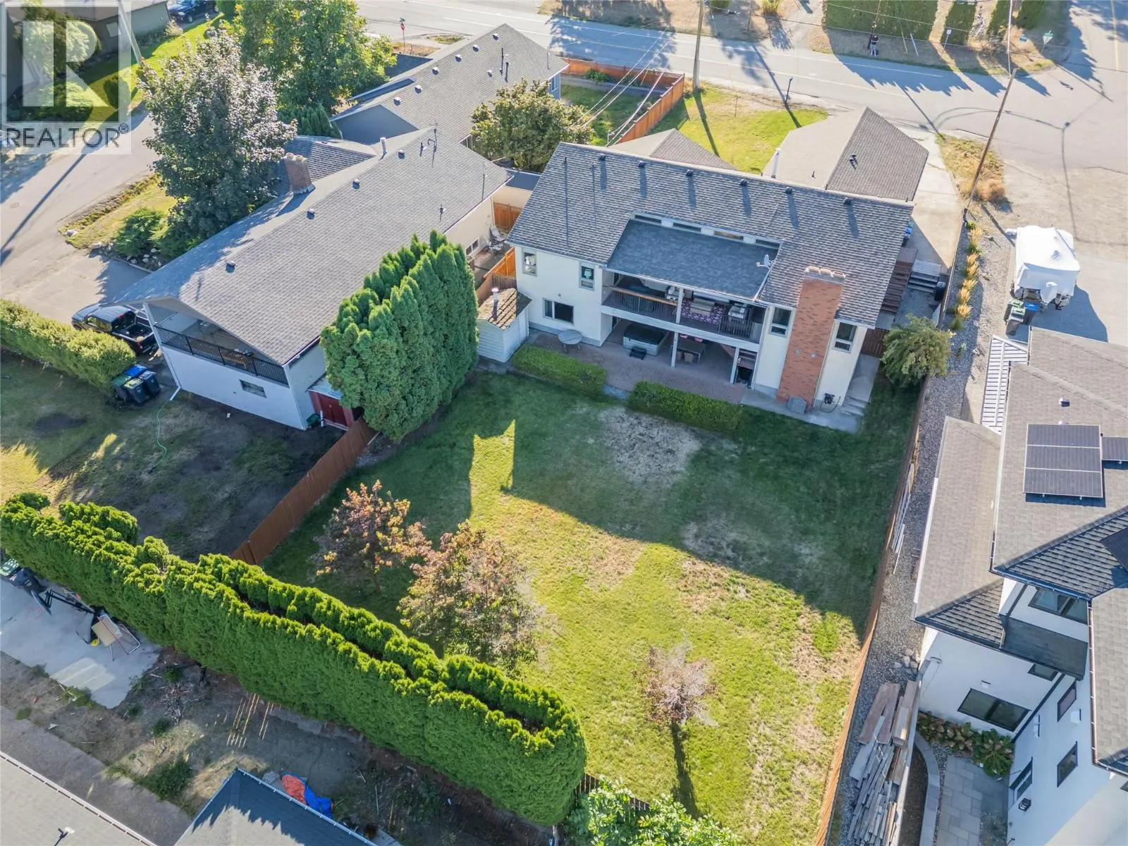 2245 Thacker Drive