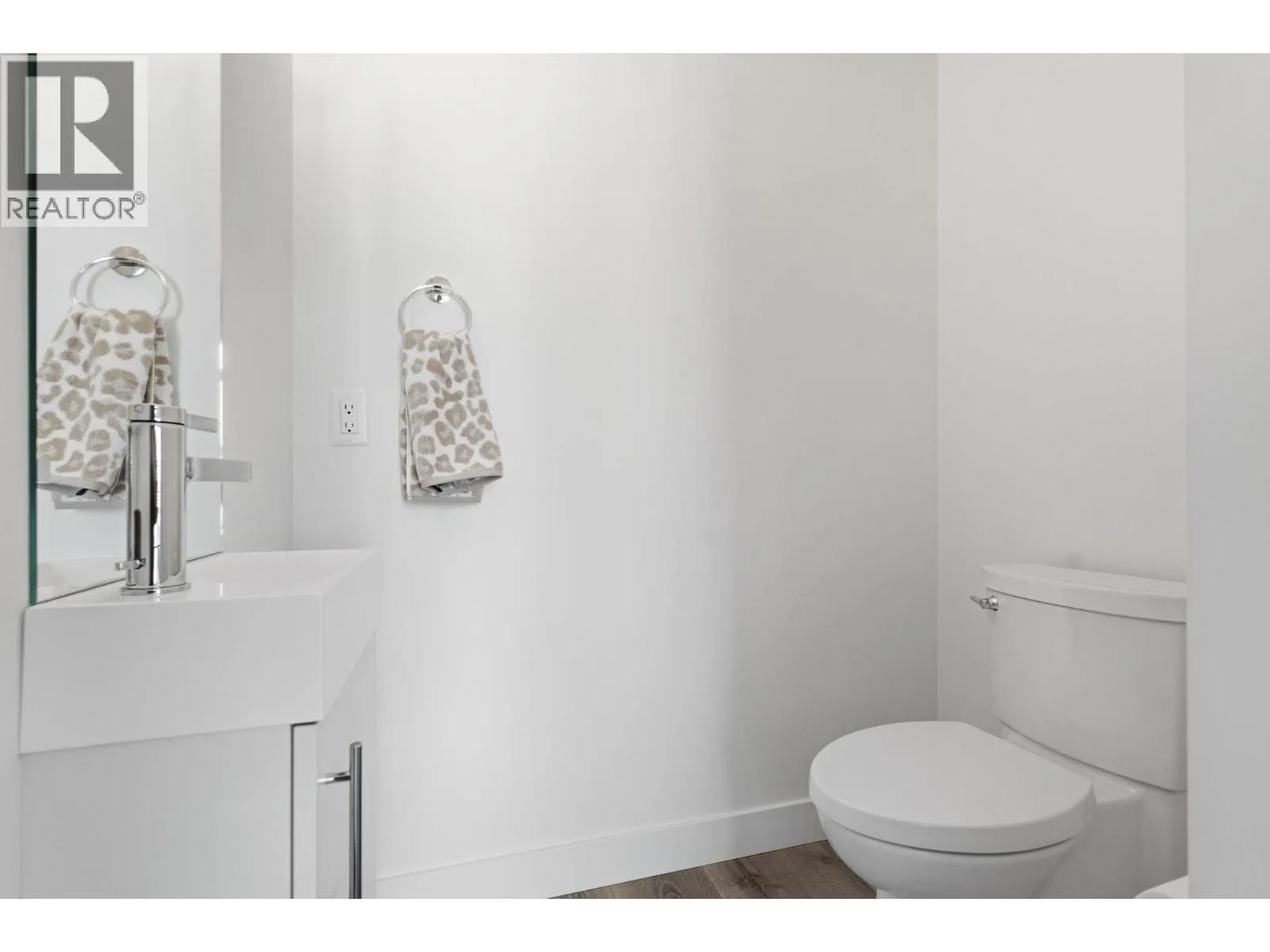 610 Academy Way Unit# 120