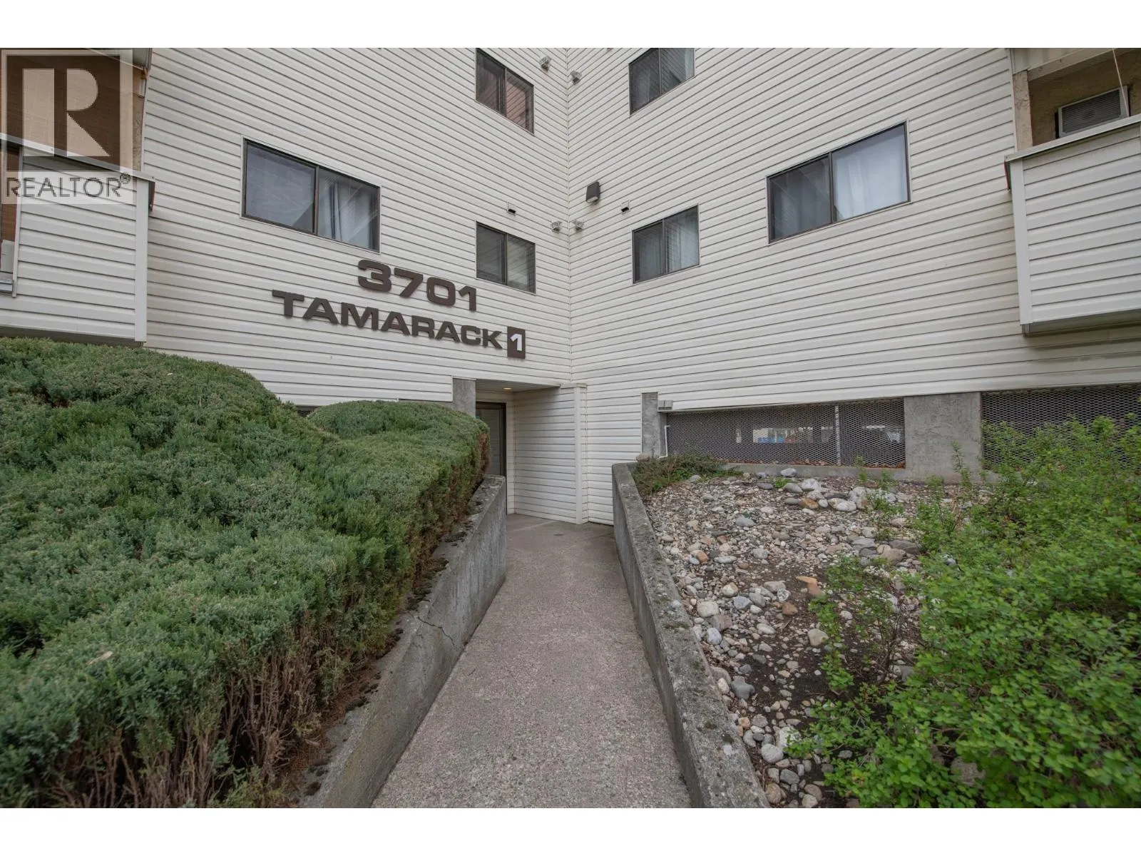 3701 27 Avenue Unit# 204