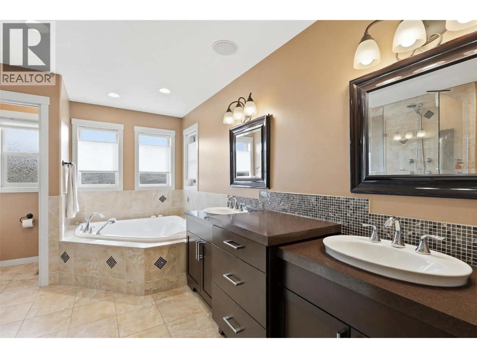 1914 Ironwood Street