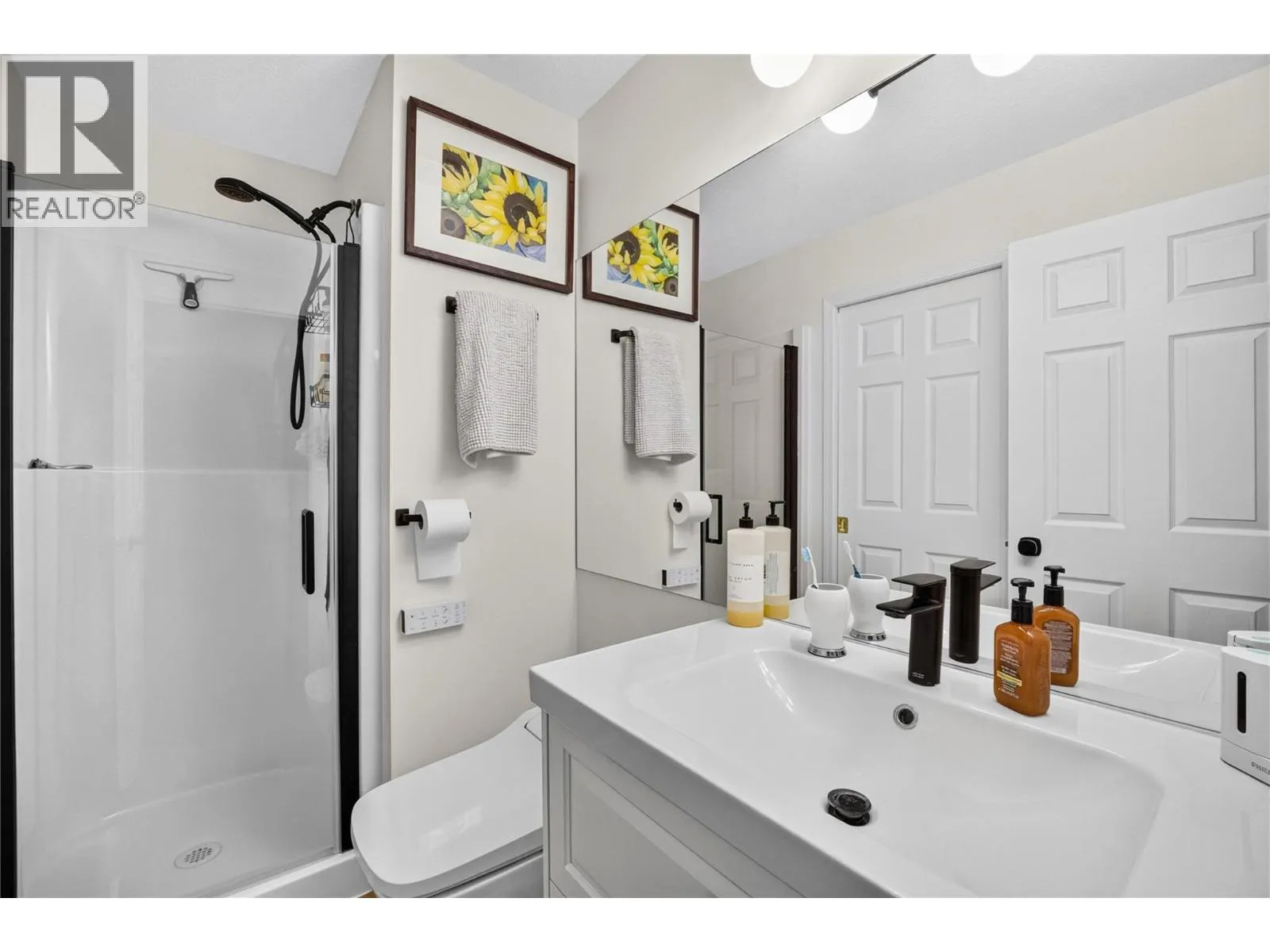 4630 Ponderosa Drive Unit# 215