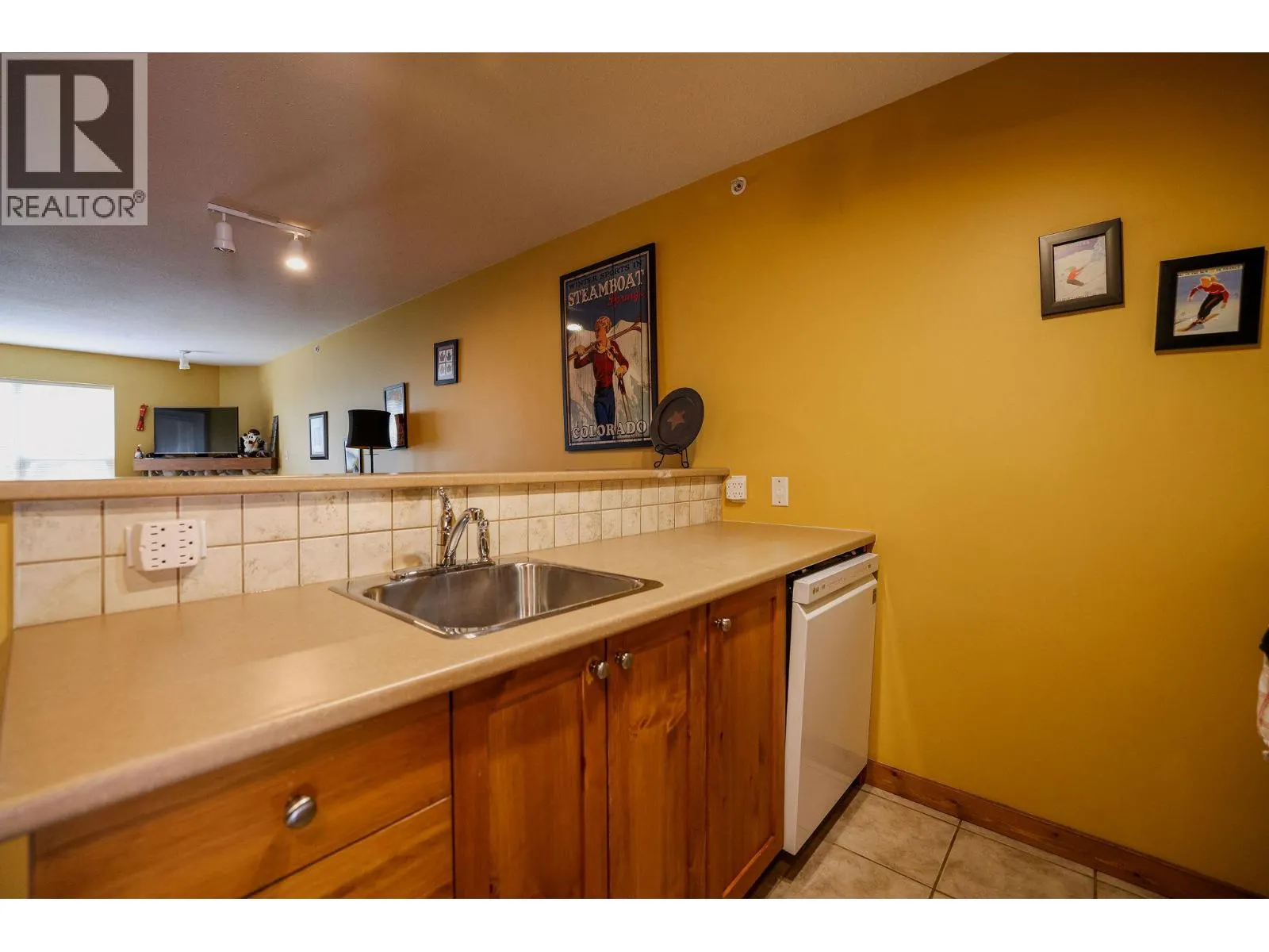 9812 Silver Star Road Unit# 305