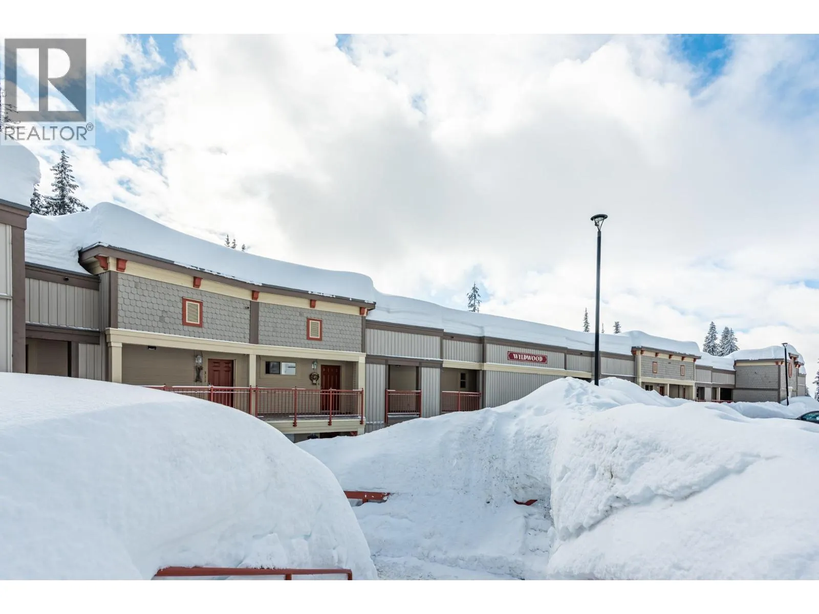 9812 Silver Star Road Unit# 305