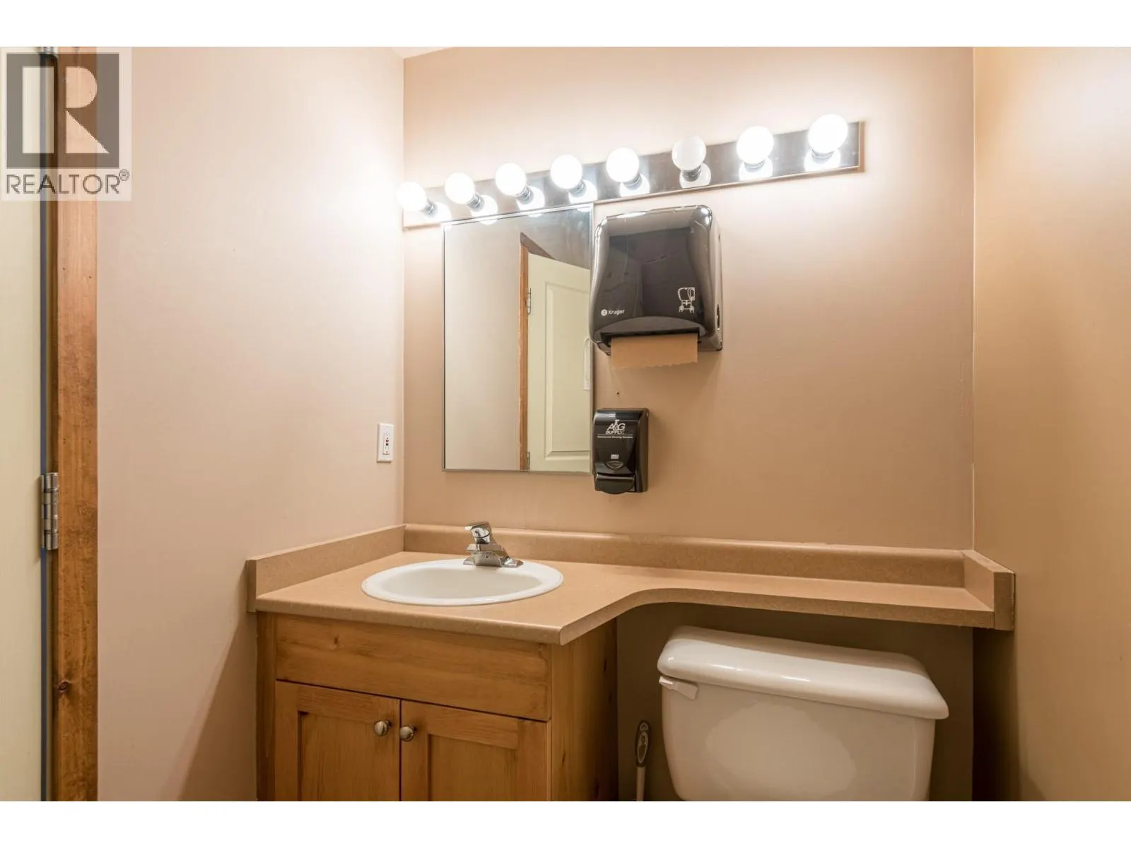 9812 Silver Star Road Unit# 305